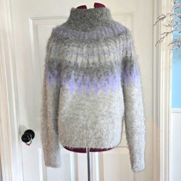 Banana Republic Alpaca Blend Mock Neck Fairisle Sweater in Heather Gray - Picture 1 of 13